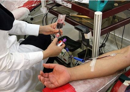 ۱۰ روز ذخیره خونی /اهدای خون ۵۲۰ عزادار گلستانی در تاسوعا و عاشورا