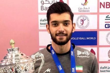 والیبالیست گلستانی یار کمکی سیرجانی‌ها در قهرمانی باشگاه‌های جهان