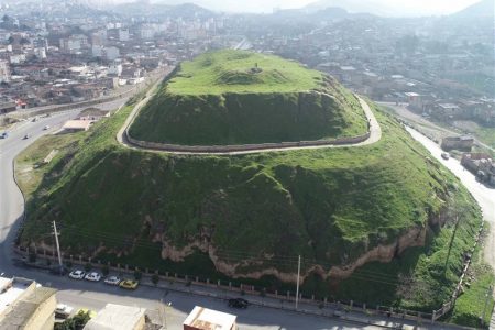 طرح جامع ساماندهی تپه تاریخی قلعه خندان گرگان تا ماه آینده آماده می‌شود